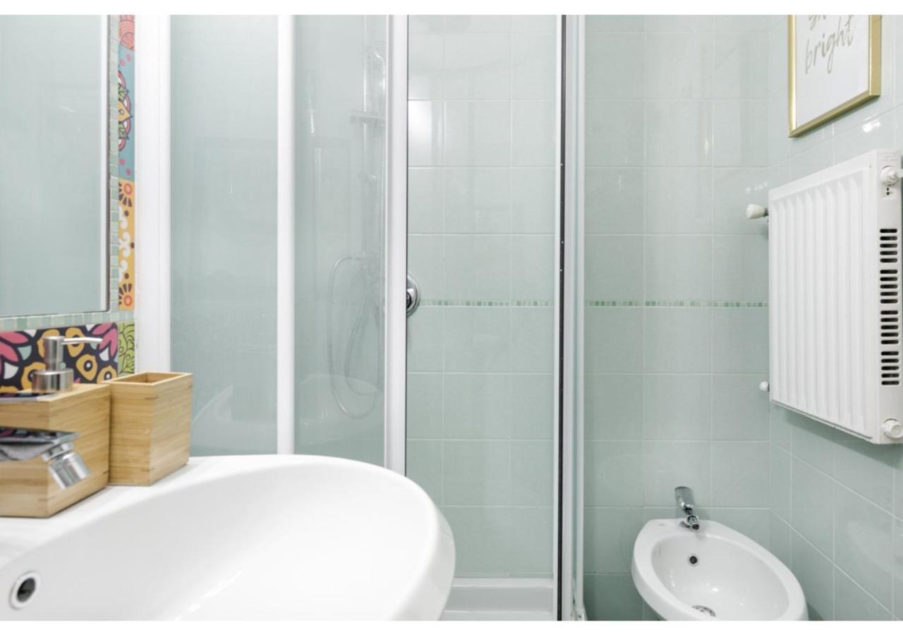 Pied-A-Terre Domusuite Rhome Colosseo Roma Dış mekan fotoğraf